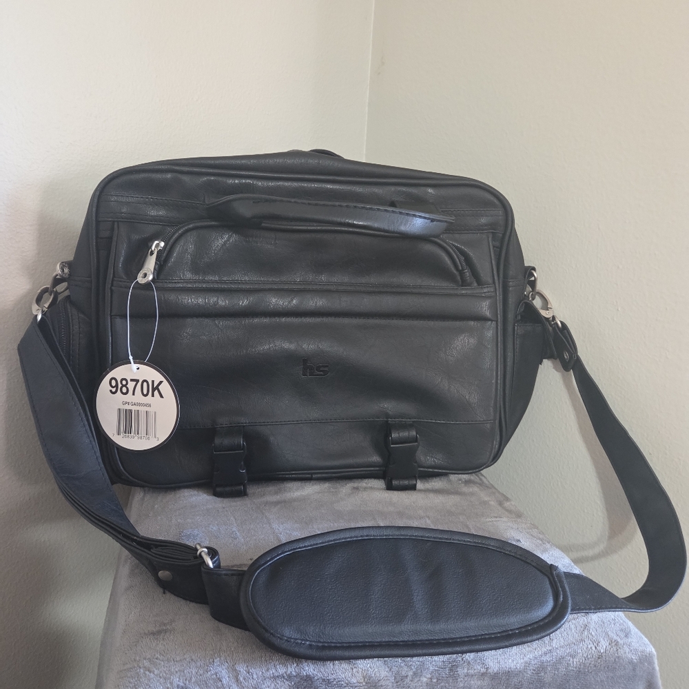 Golden Pacific HS 15" Laptop Carry / Brief Case Business Bag Faux Black Leather